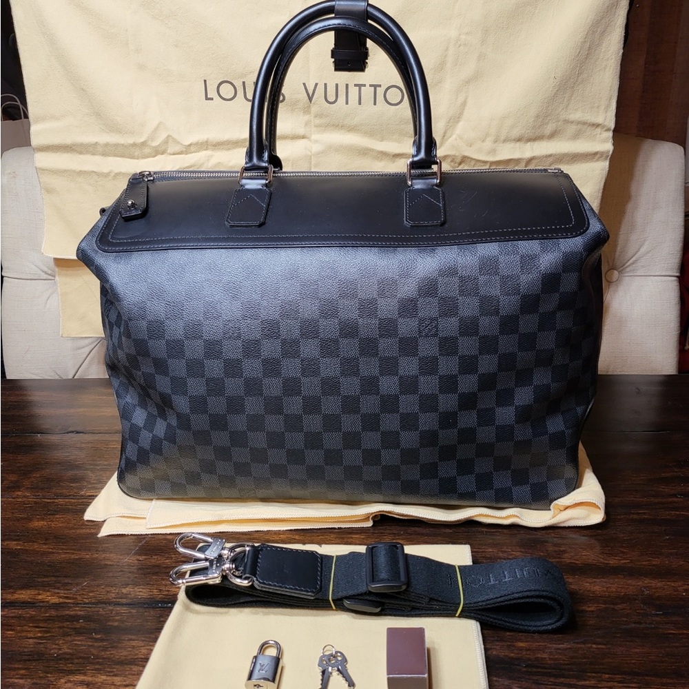 Louis Vuitton Neo Greenwich Damier Graphite